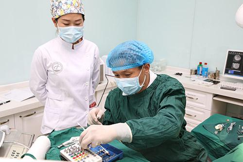 最新種牙技術詳解，步驟指南與操作要點