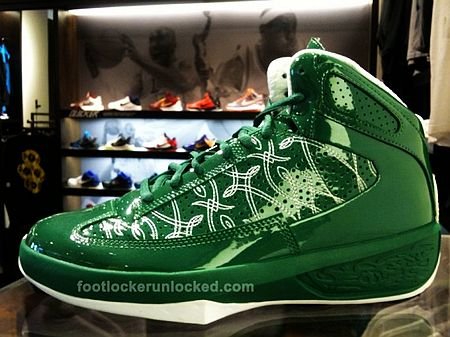 揭秘籃球傳奇雷阿倫的裝備升級之路，最新戰(zhàn)靴亮相！