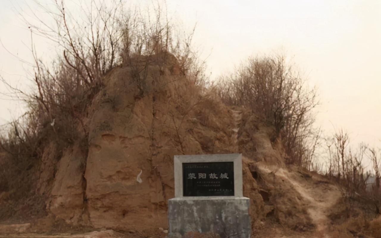 滎澤古城最新動(dòng)態(tài)揭秘，小巷中的意外發(fā)現(xiàn)