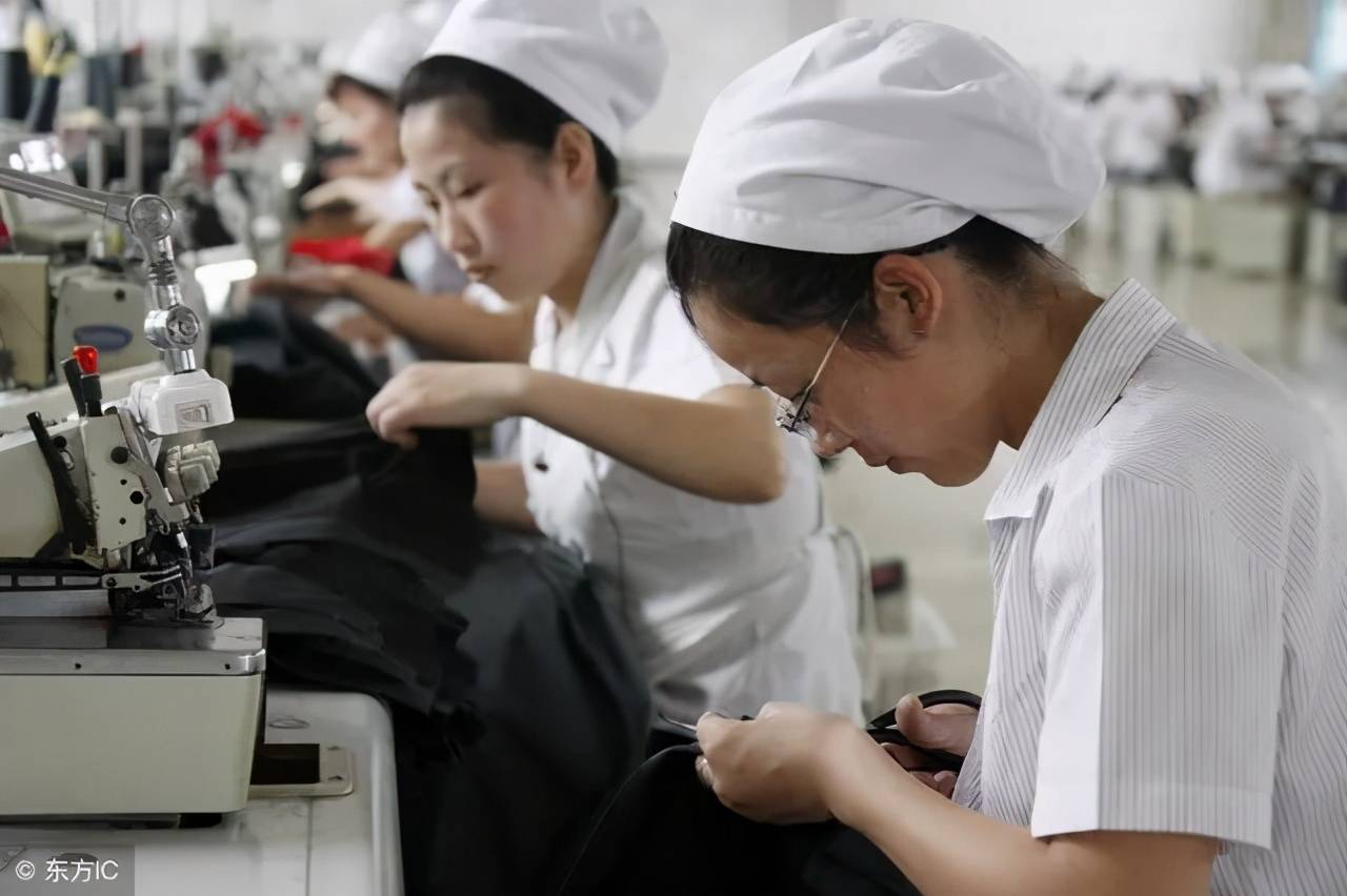 廣州制衣廠招募智能燙工，科技革新制衣體驗引領(lǐng)時尚新潮流