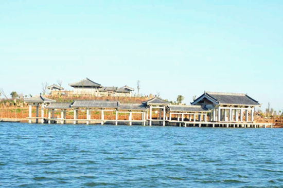 鹵陽(yáng)湖搬遷最新進(jìn)展及鹵味傳奇探尋，小巷中的鹵味文化傳承地揭秘