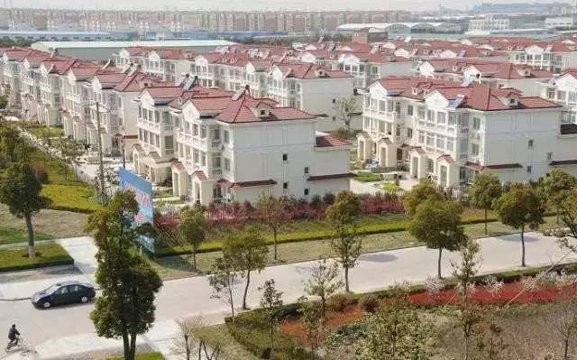 璜涇鎮(zhèn)科技革新，領(lǐng)略前沿高科技重塑生活的魅力