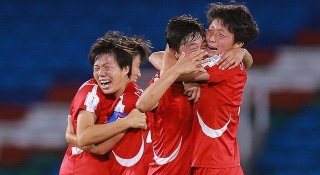 2024年最新短發(fā)流行趨勢(shì)，時(shí)尚潮流與個(gè)人立場(chǎng)的交融