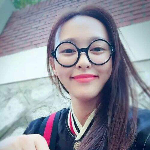 演員近視的日常趣事，鏡頭背后的視界挑戰(zhàn)