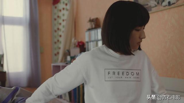 演員何佳，炸裂演技，魅力四射??