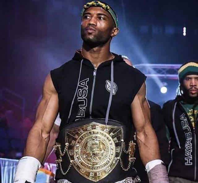 方便拳手比賽視頻觀(guān)看指南，一步步教你如何學(xué)習(xí)與提升技巧