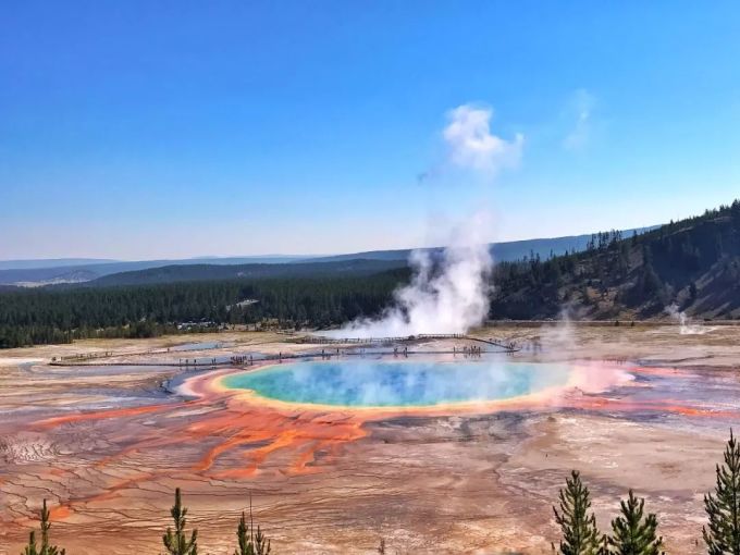 黃石公園最新動(dòng)態(tài)，時(shí)代印記與自然瑰寶的交融展現(xiàn)