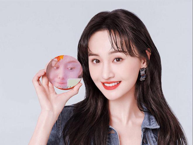鄭爽2025最新動(dòng)態(tài)，蛻變之路，自信照亮未來成就展望