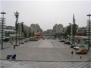彭山貼吧最新動態(tài)，科技新浪潮引領(lǐng)智能產(chǎn)品重磅登場！