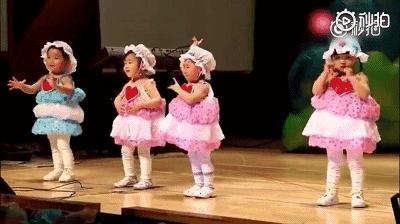 最新舞臺表演節(jié)目震撼登場，精彩演出令人陶醉！