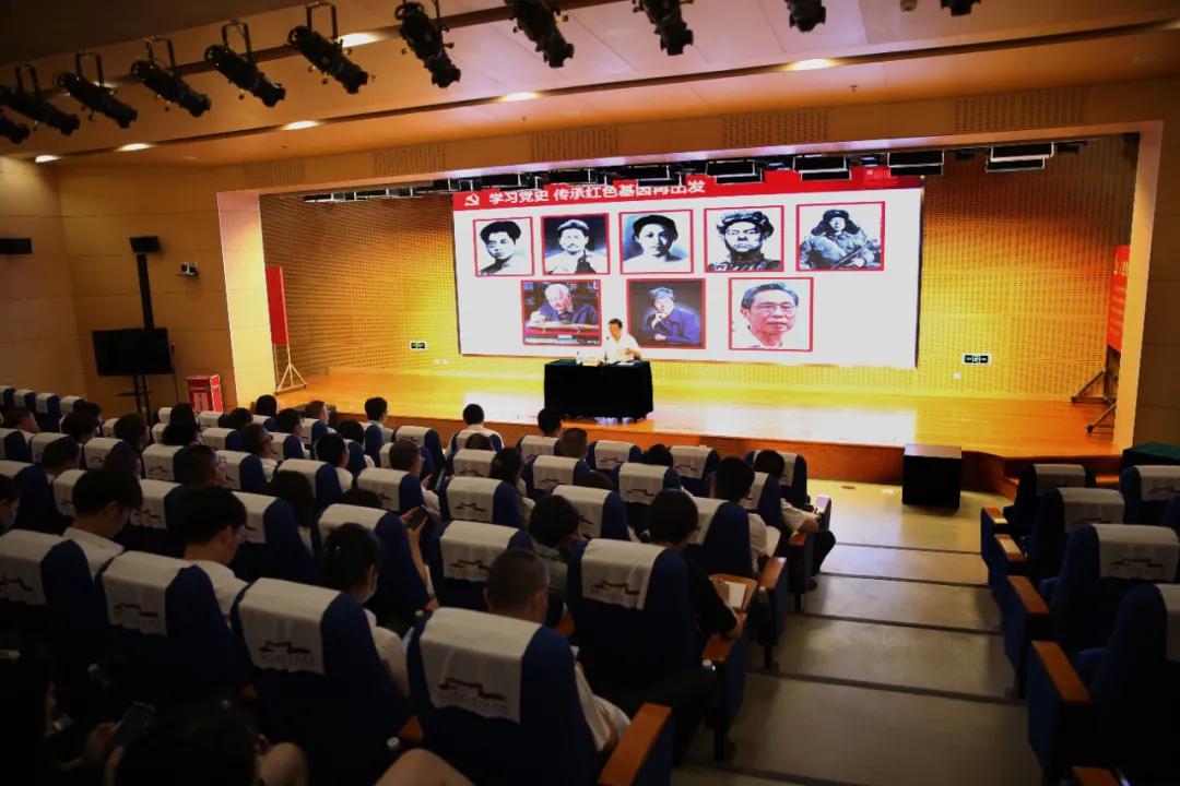 烽火科技時(shí)代，熱血抗戰(zhàn)再現(xiàn)，科技改變生活——最新抗日劇2025
