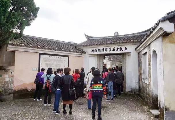 湖南南縣道場，科技革新之旅，體驗高科技魅力
