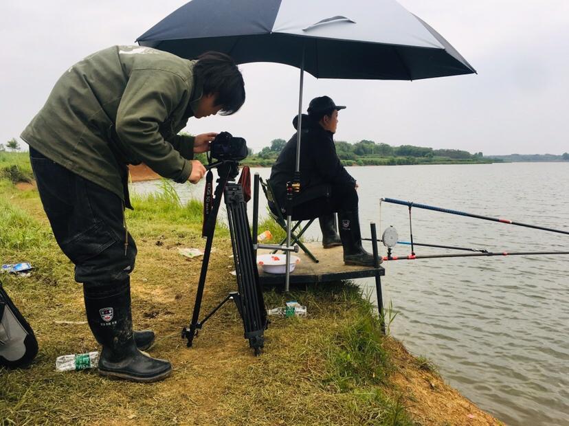 大毛最新釣魚視頻，釣魚技能進(jìn)階指南全解析