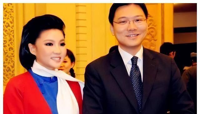 美國回國之旅，家的溫馨與友情奇遇的交織
