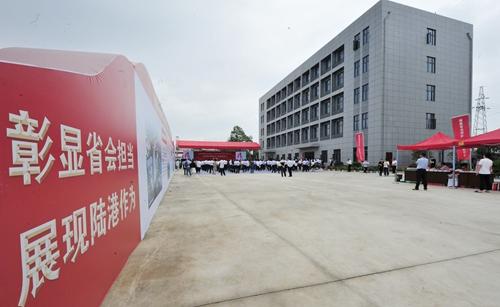 向塘最新動態(tài)，科技重塑生活，未來之光體驗之旅