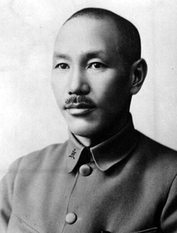 權(quán)力風(fēng)云掀起熱議風(fēng)暴，最新動態(tài)引領(lǐng)討論潮流