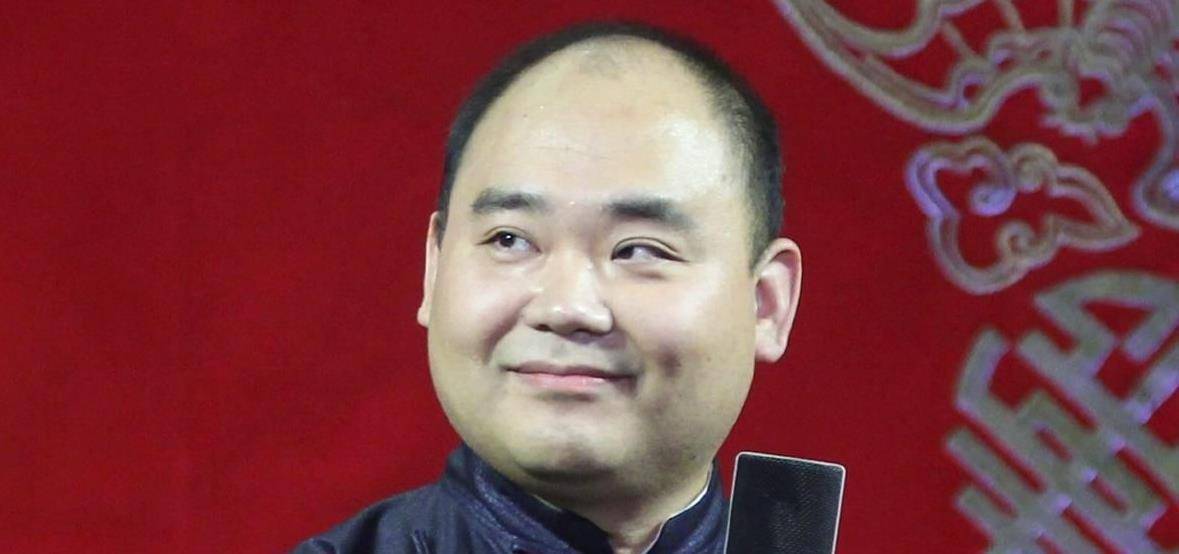 侯震最新，自然美景之旅，探尋內(nèi)心平和之地